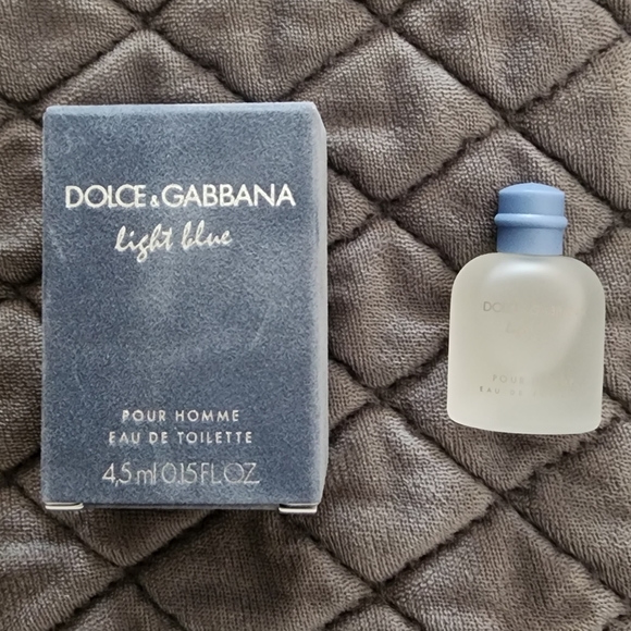 DOLCE & GABBANA Light Blue Pour Homme Eau De Toilette - Picture 2 of 6